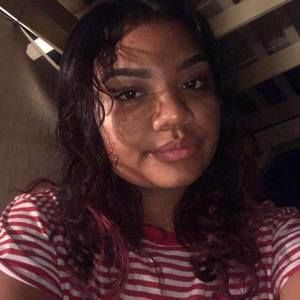 Meet your Posher, Angelina